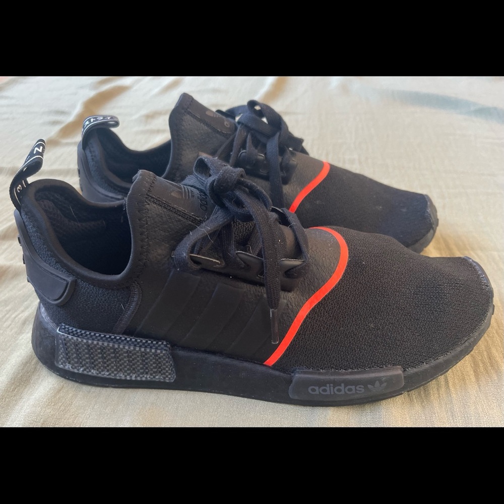 Adidas NMD_R1 'Core Black Solar'
